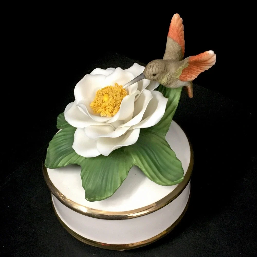 Hummingbird Flower Music Box - Works